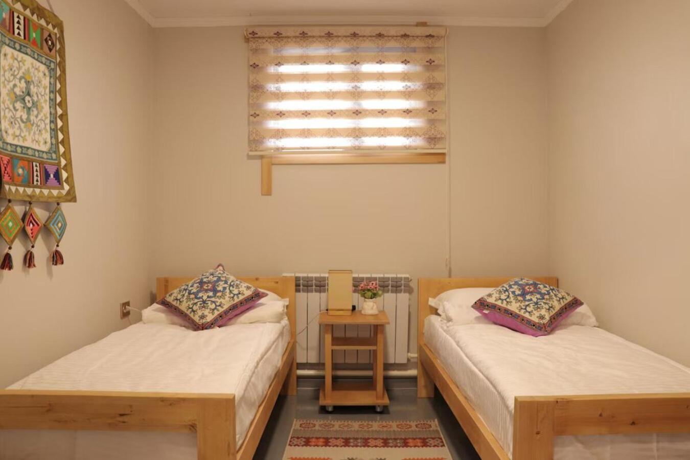 Salamat Hotel ビシュケク エクステリア 写真