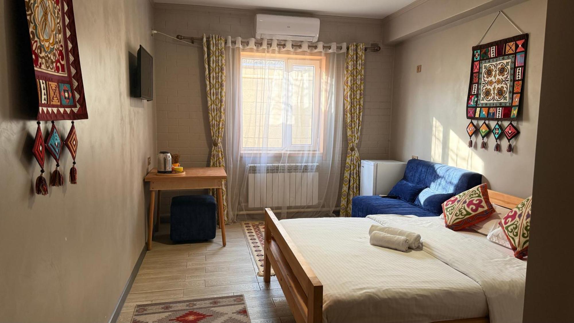 Salamat Hotel ビシュケク エクステリア 写真
