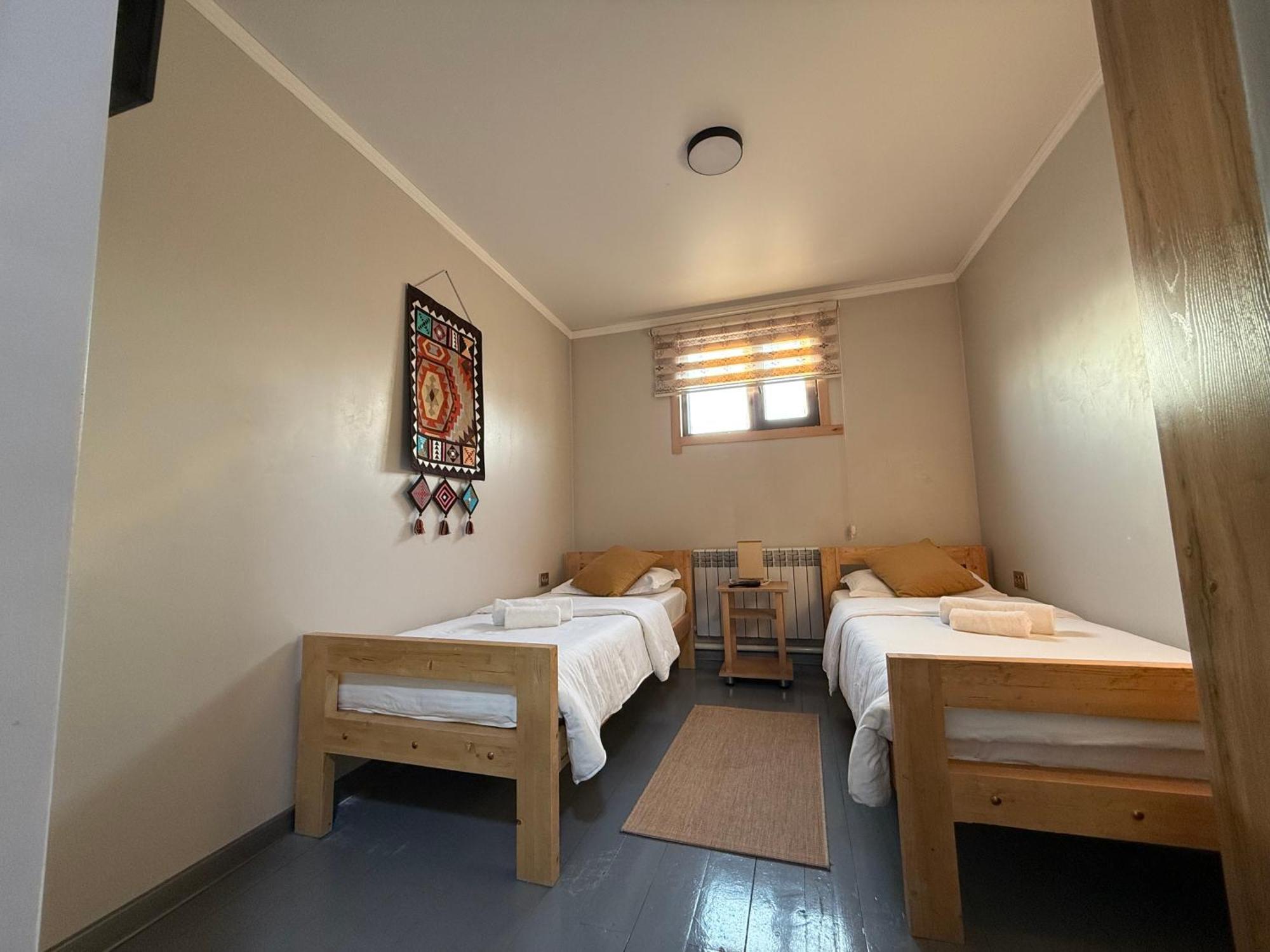 Salamat Hotel ビシュケク エクステリア 写真